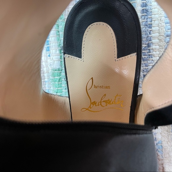 Christian Louboutin From Sand Flat Leather Sandals - Picture 10 of 16